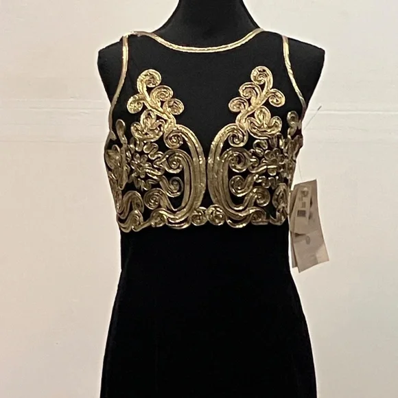 Scott McClintock, black and gold velvet dress - Picture 11 of 13